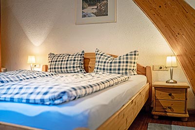 Zweites Schlafzimmer mit Doppelbett